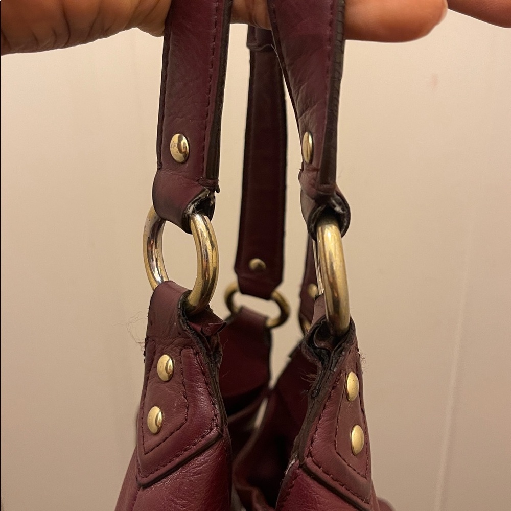Coach, please check all picture of condition - Picture 16 of 17